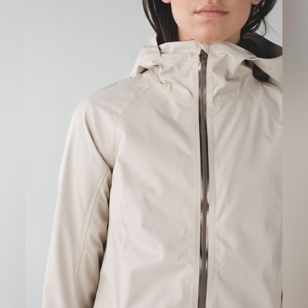 Lululemon Definitely Raining Jacket